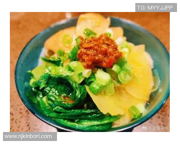 卡卡足球明星与涂涂的奇妙冒险之旅探索足球世界的乐趣与友谊 卡卡足球明星与涂涂的奇妙冒险之旅探索足球世界的乐趣与友谊