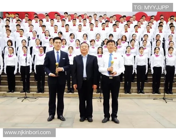 成都乒乓球队的拼搏故事与荣耀之路展现团结与奋斗精神